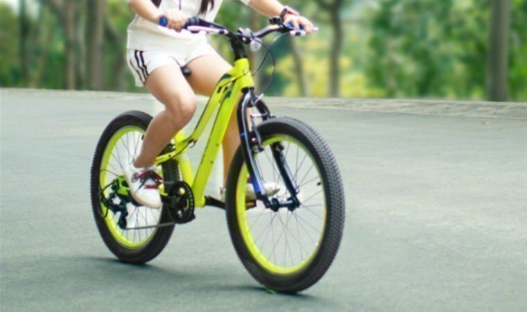 Желтый велосипед для подростков Сяоми